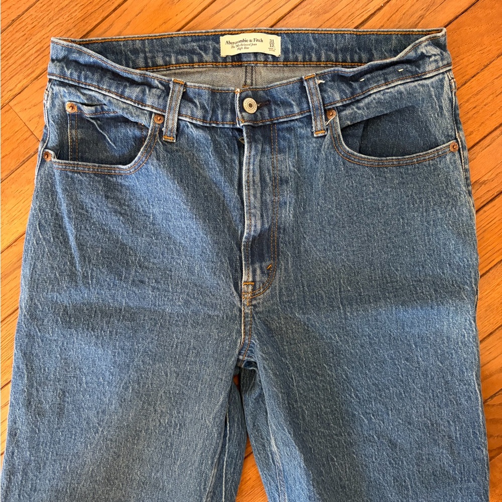 Abercrombie & Fitch High Rise 90s Relaxed Jean 31/12 LONG - Picture 8 of 9